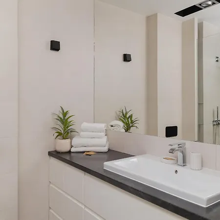 Prestige 79 Wrocław