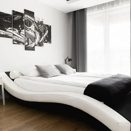 Lägenhet Prestige 79