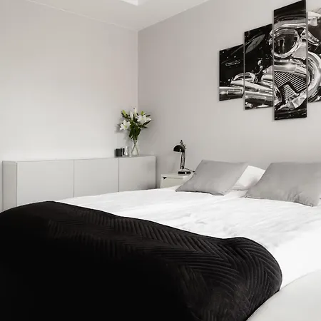 Lägenhet Prestige 79 *