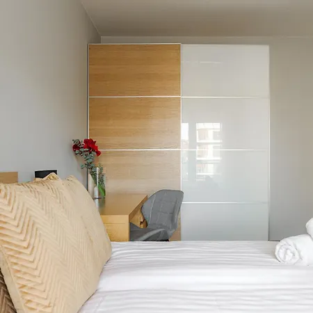 Prestige 79 Lägenhet *