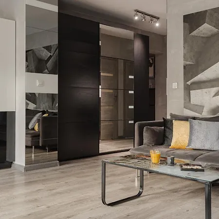 Lägenhet Prestige 79